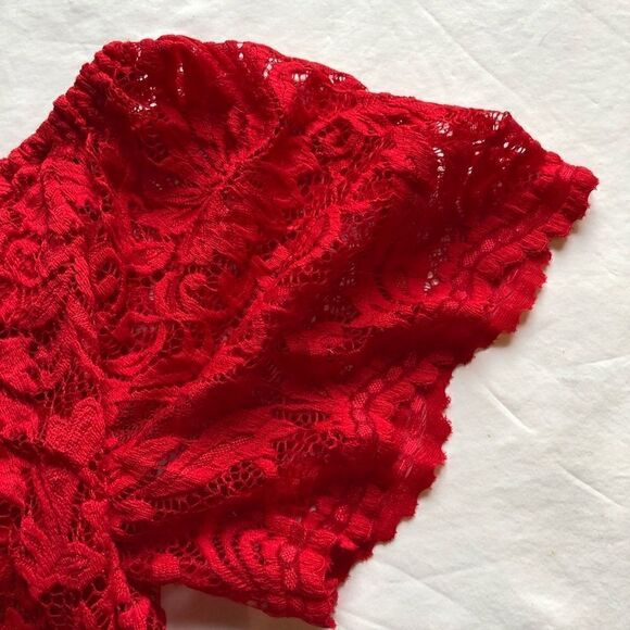 Ambiance Crop Blouse Lace Red M - Picture 6 of 8